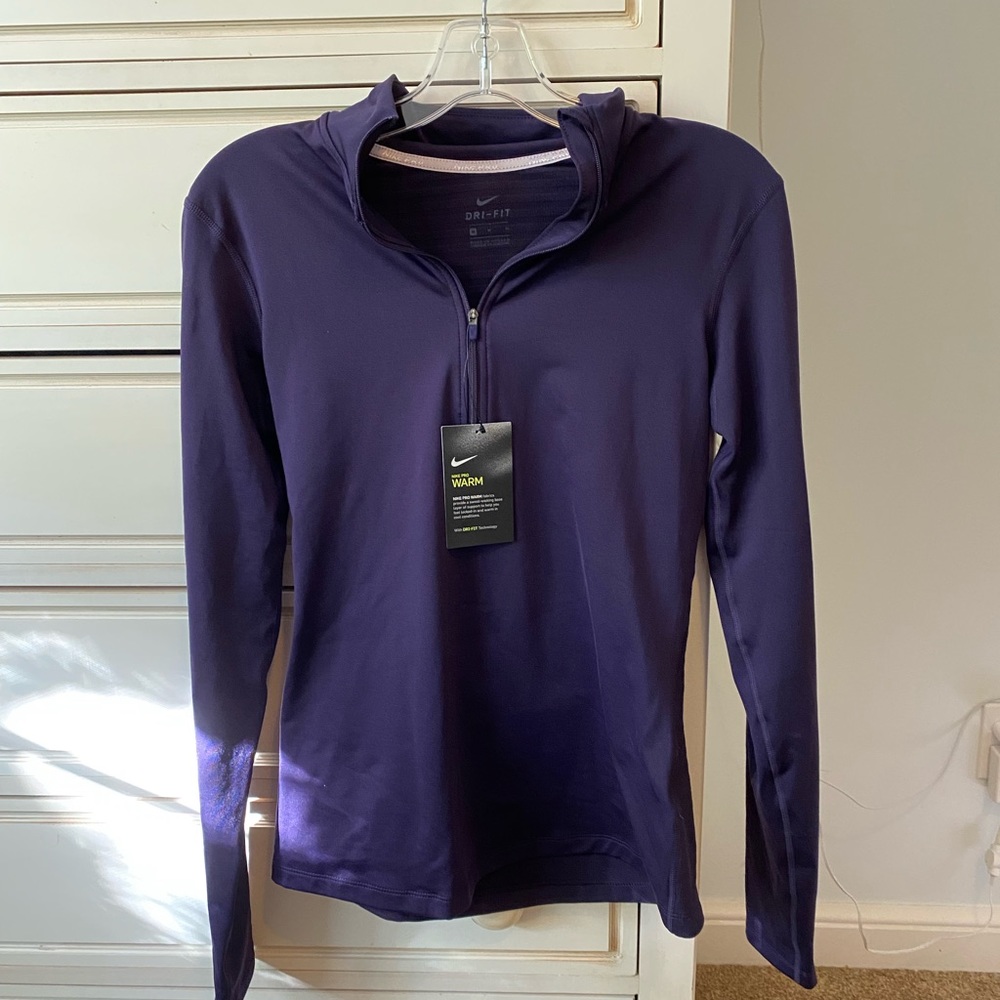 Nike Women’s Dri-Fit Quarter Zip